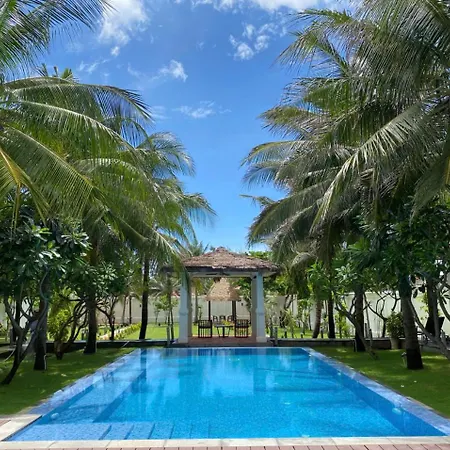 Coco Presidential Villa & Homestay